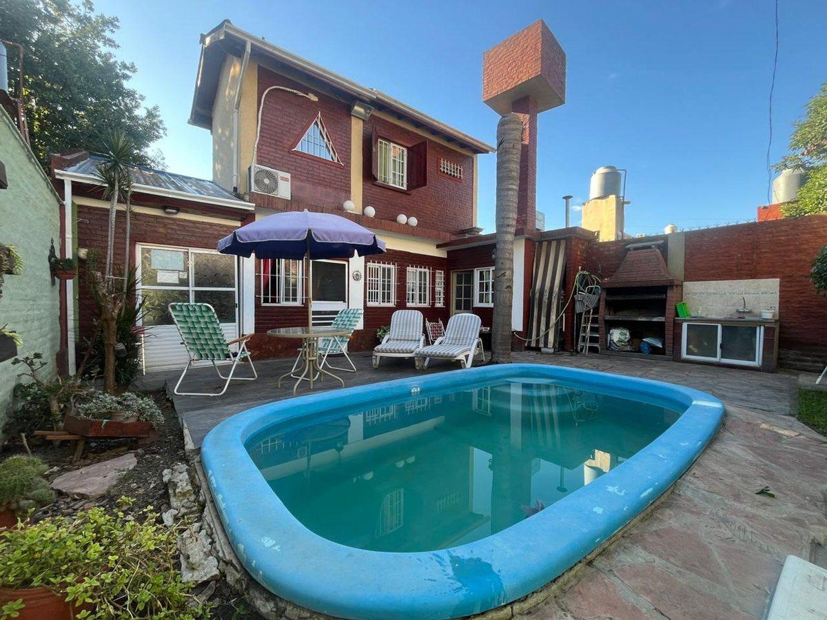 Foto de CASA 4 AMB EZEIZA | PISCINA Y LOCAL/3ER DORM, imagen 1