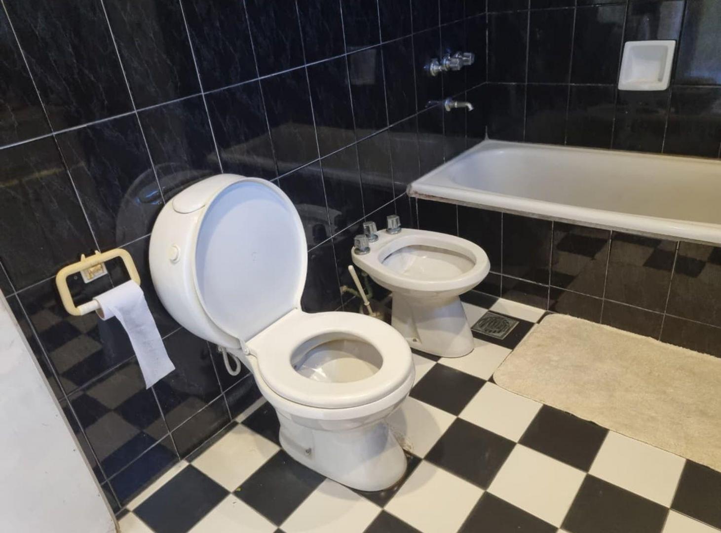 Foto de Casa con 4 Dormitorios+Quincho | Gran Fondo Libre, imagen 5