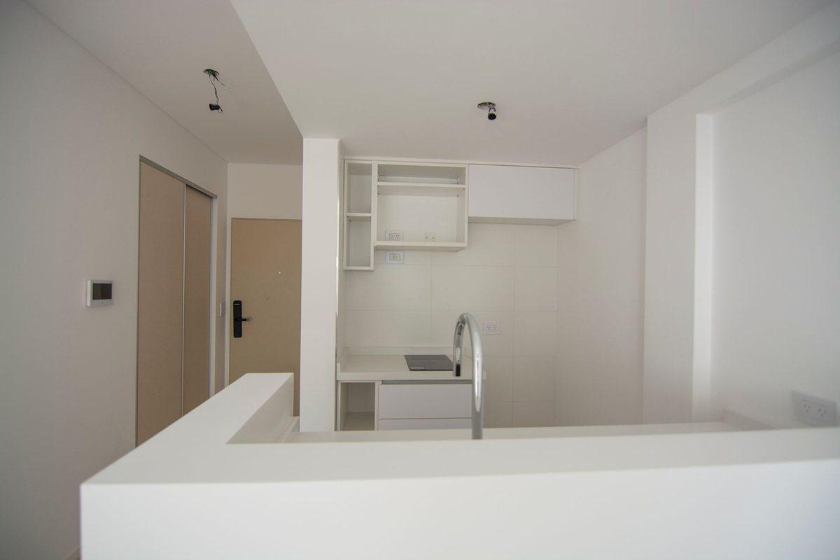 Foto de VTA ESTR MONOAMB C/BALCON/ AMENIT EXC UBI S.TELMO, imagen 5