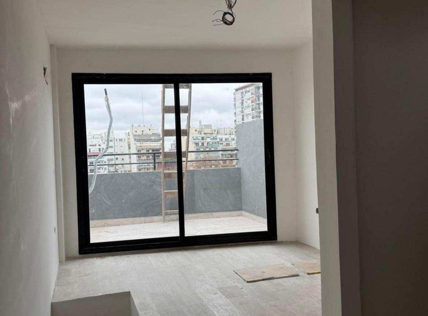 Foto de VTA DPTO 2 AMB DUPLEX BALC TERR EXC UBI COLEGIALES, imagen 3