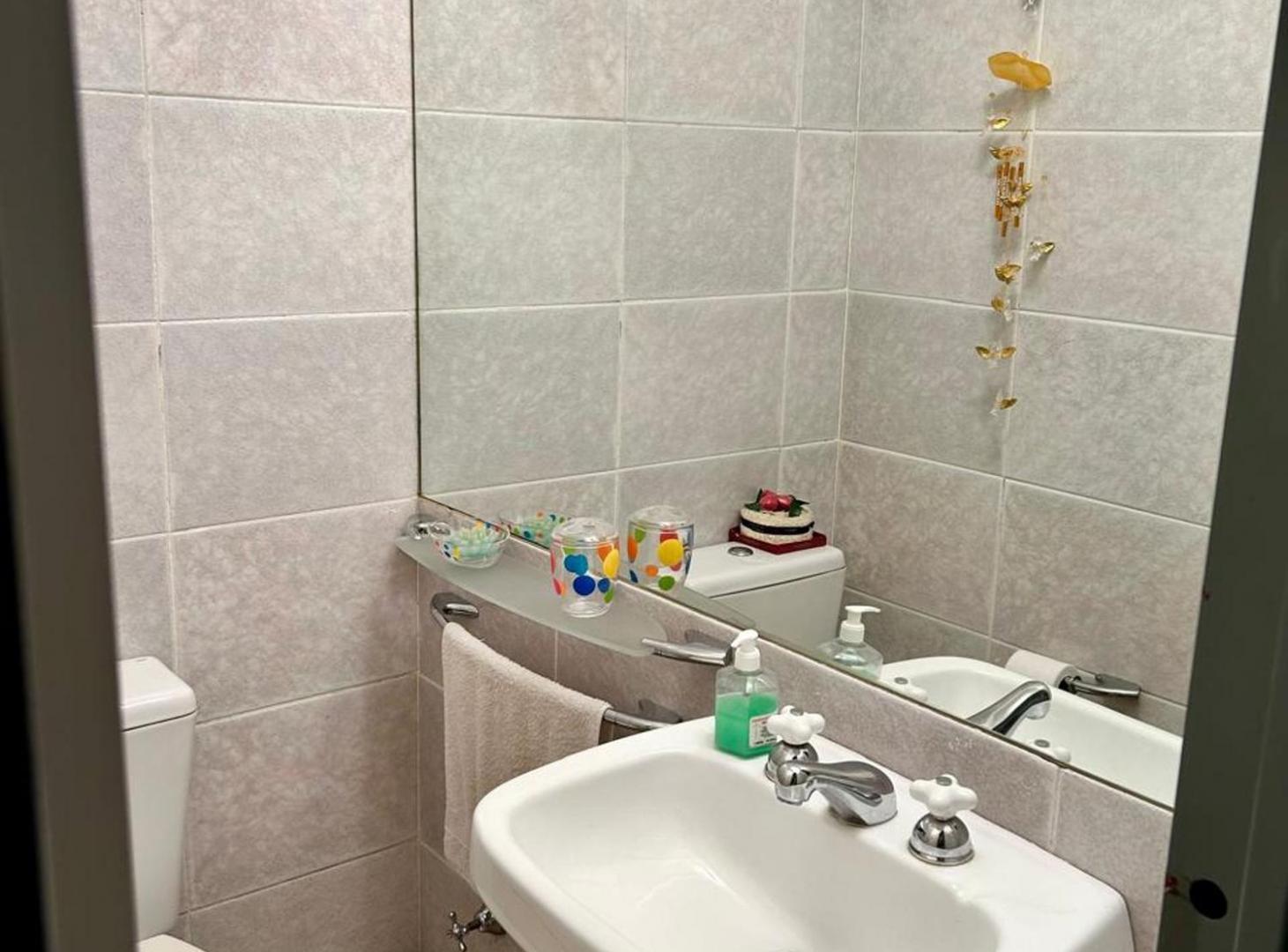 Foto de Alquiler Las Cañitas Dos Ambientes c/Toilette, imagen 5