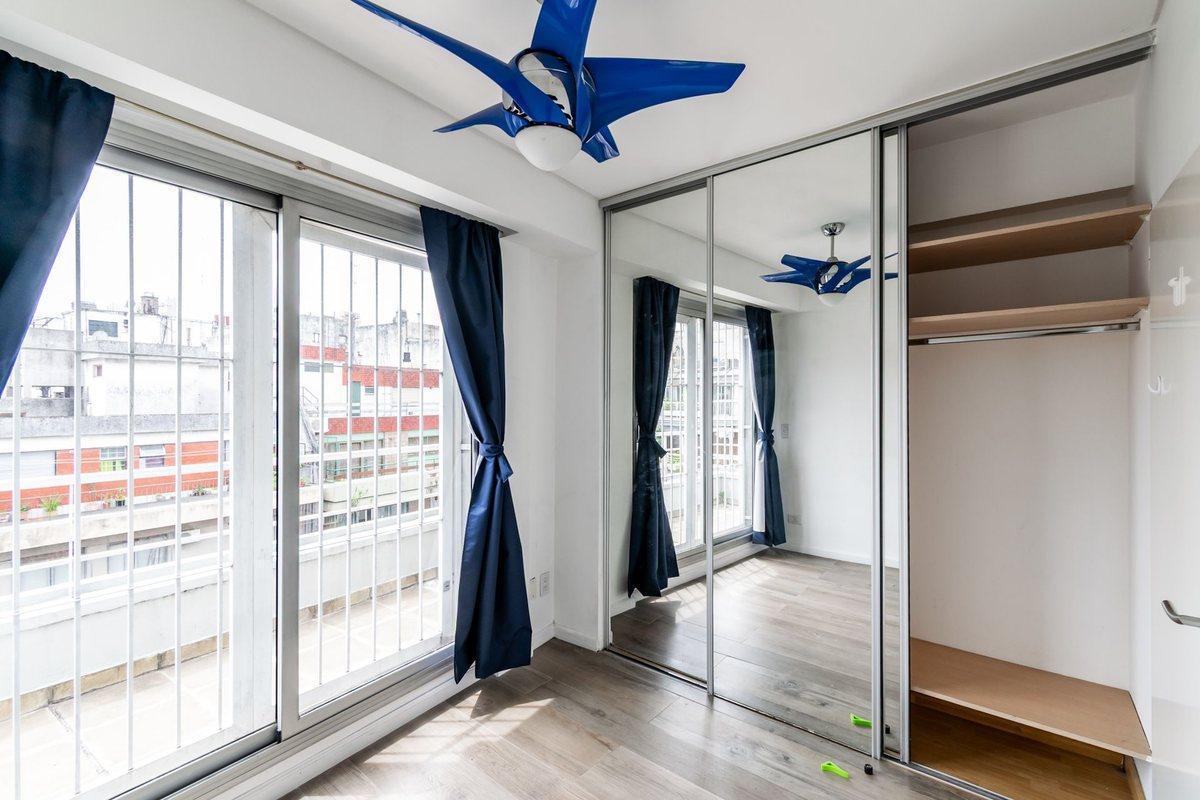 Foto de VENTA 3 AMB BALCON 2 COCHERAS PISO ALTO, imagen 5