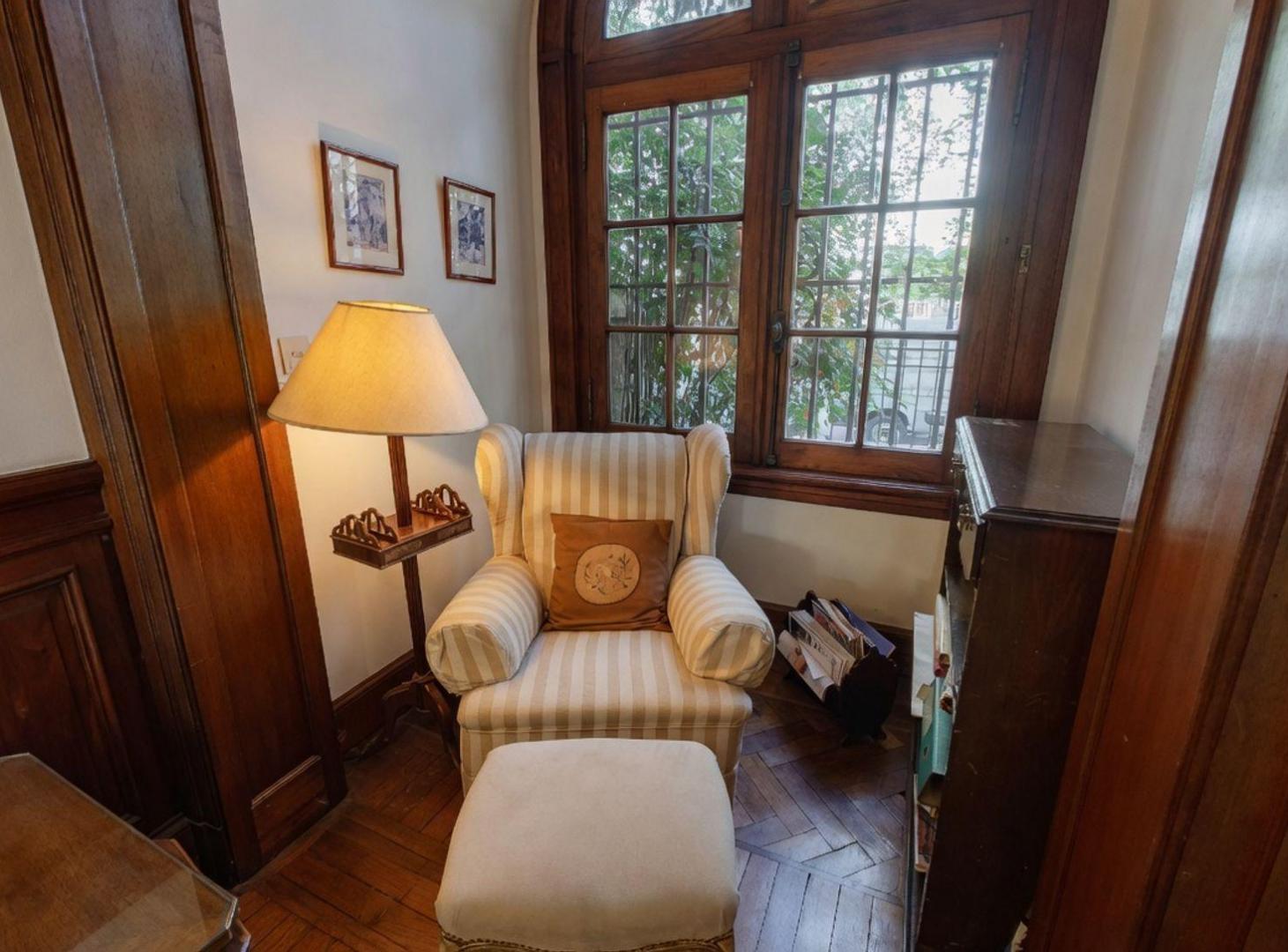 Foto de Venta Casa Neocolonial Nuñez-Jardin 200m² c/Pileta, imagen 2