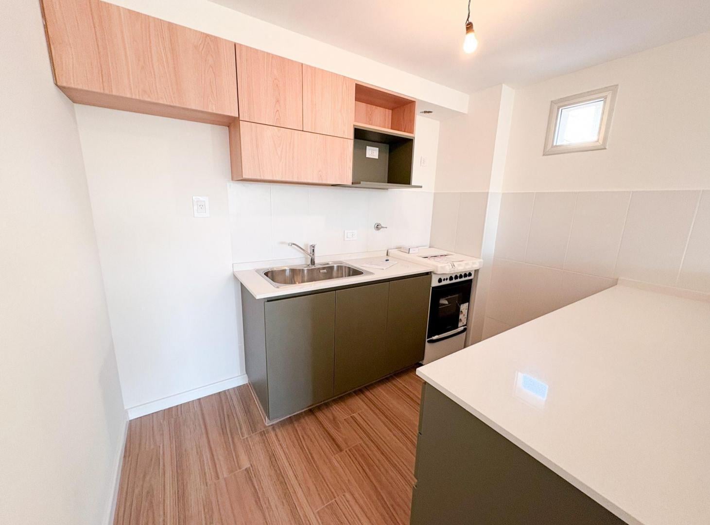 Foto de VENTA 3 AMB 2 BAÑOS A ESTRENAR CON BALCÓN CORRIDO, imagen 2