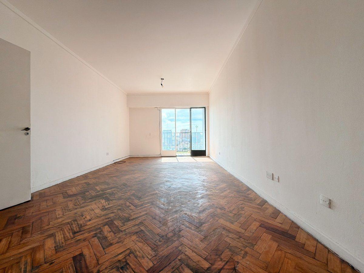 Foto de VENTA DPTO 3 AMB C/ DEPENDENCIA BAULERA BALVANERA, imagen 4