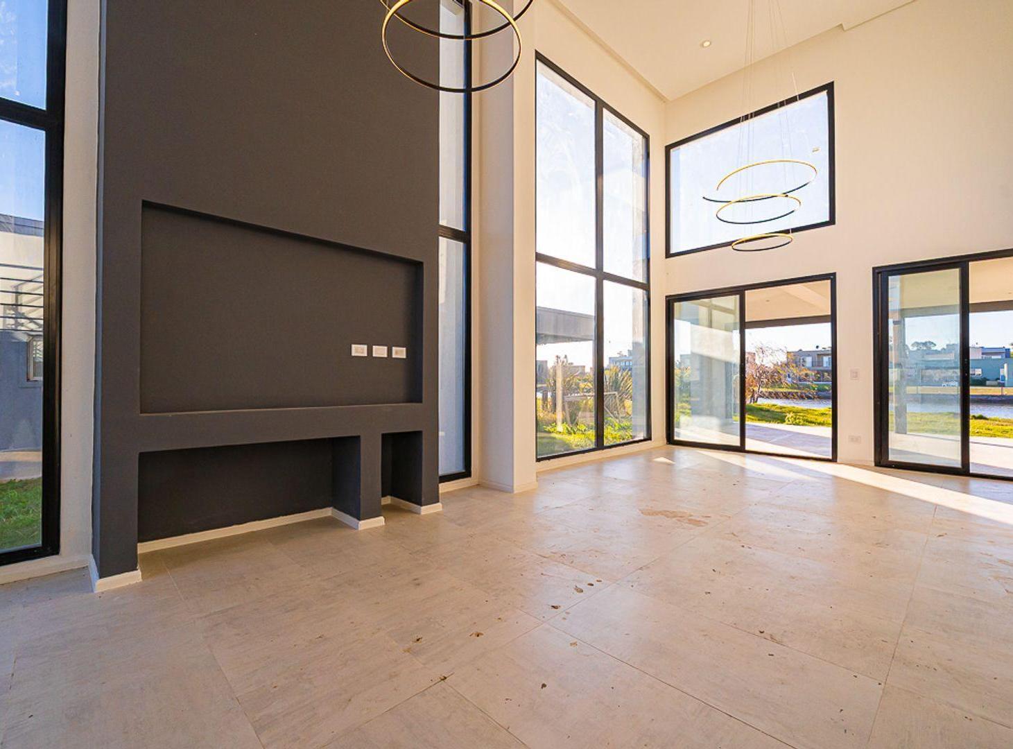 Foto de VENTA CASA 5 AMB A ESTRENAR A LA LAGUNA, imagen 3