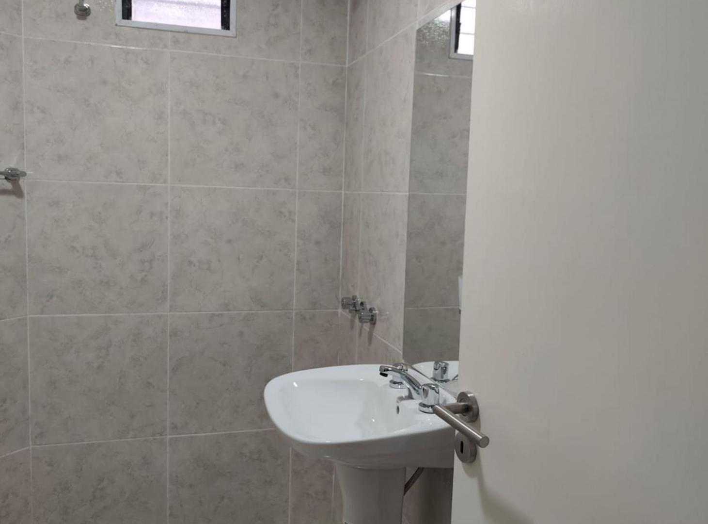 Foto de ALQUILER MONOAMBIENTE UBICADO EN AV. LA PALOMA, imagen 2