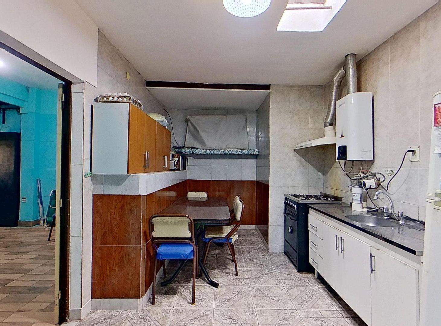 Foto de Casa con Patio y 2/3 Dorm. + Cochera | Oportunidad, imagen 5