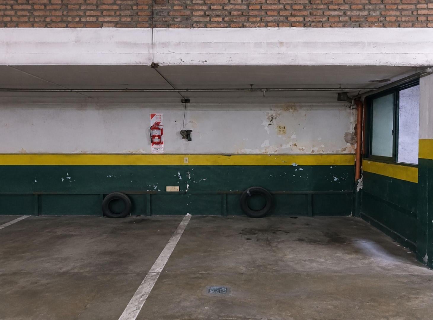 Foto de COCHERA FIJA EN VENTA, LAVALLE 1500, 1° SUBSUELO, imagen 5