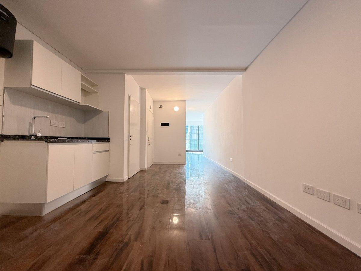 Foto de VENTA DOS AMBIENTES EN MONSERRAT, imagen 5