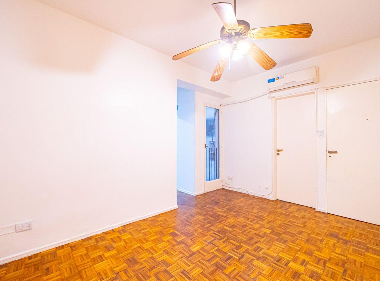 Foto de Venta 2 ambientes apto profesional en Colegiales, imagen 4
