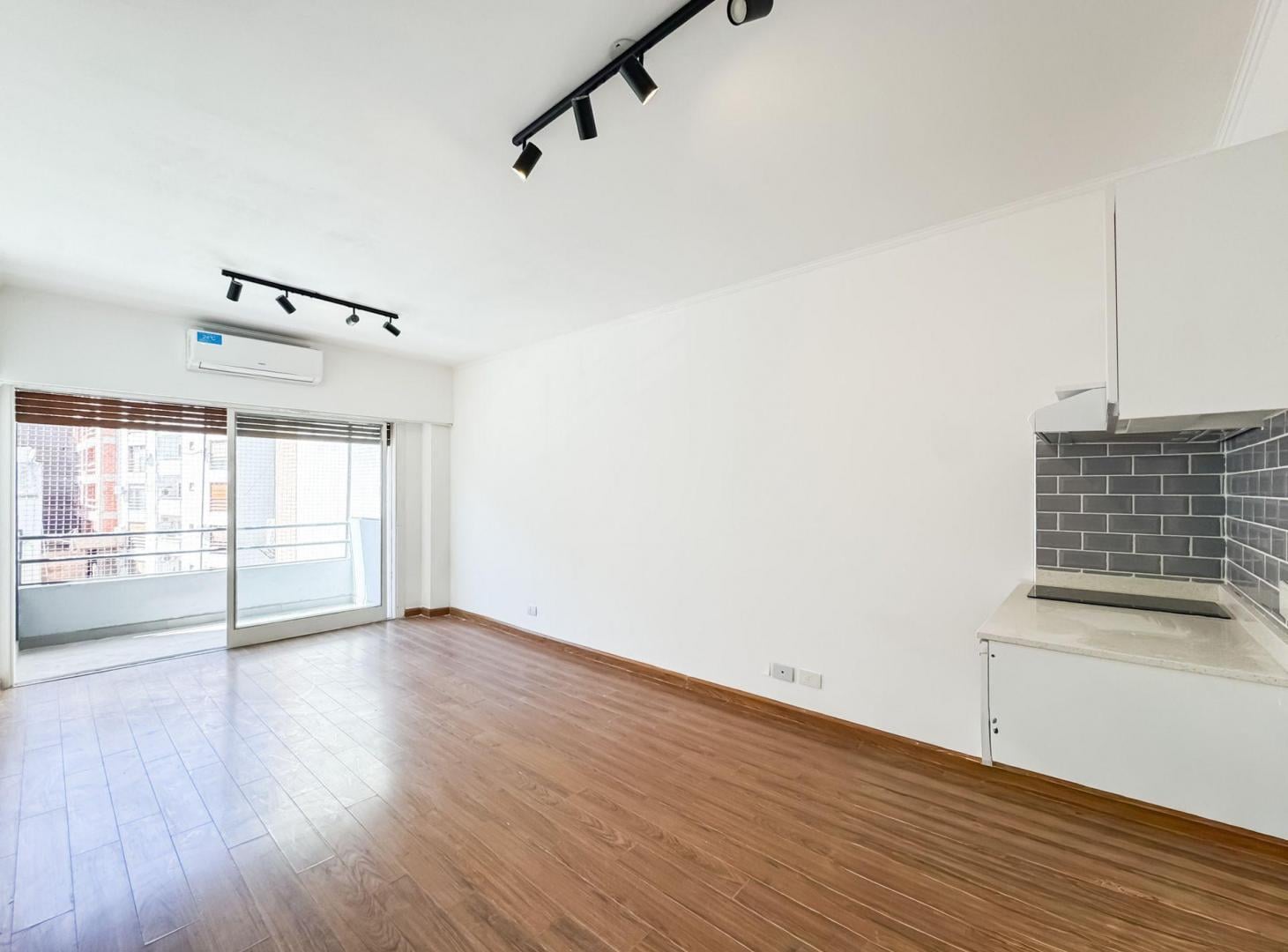 Foto de VENTA MONO DIVISIBLE CON BALCON EN LAS CAÑITAS, imagen 5