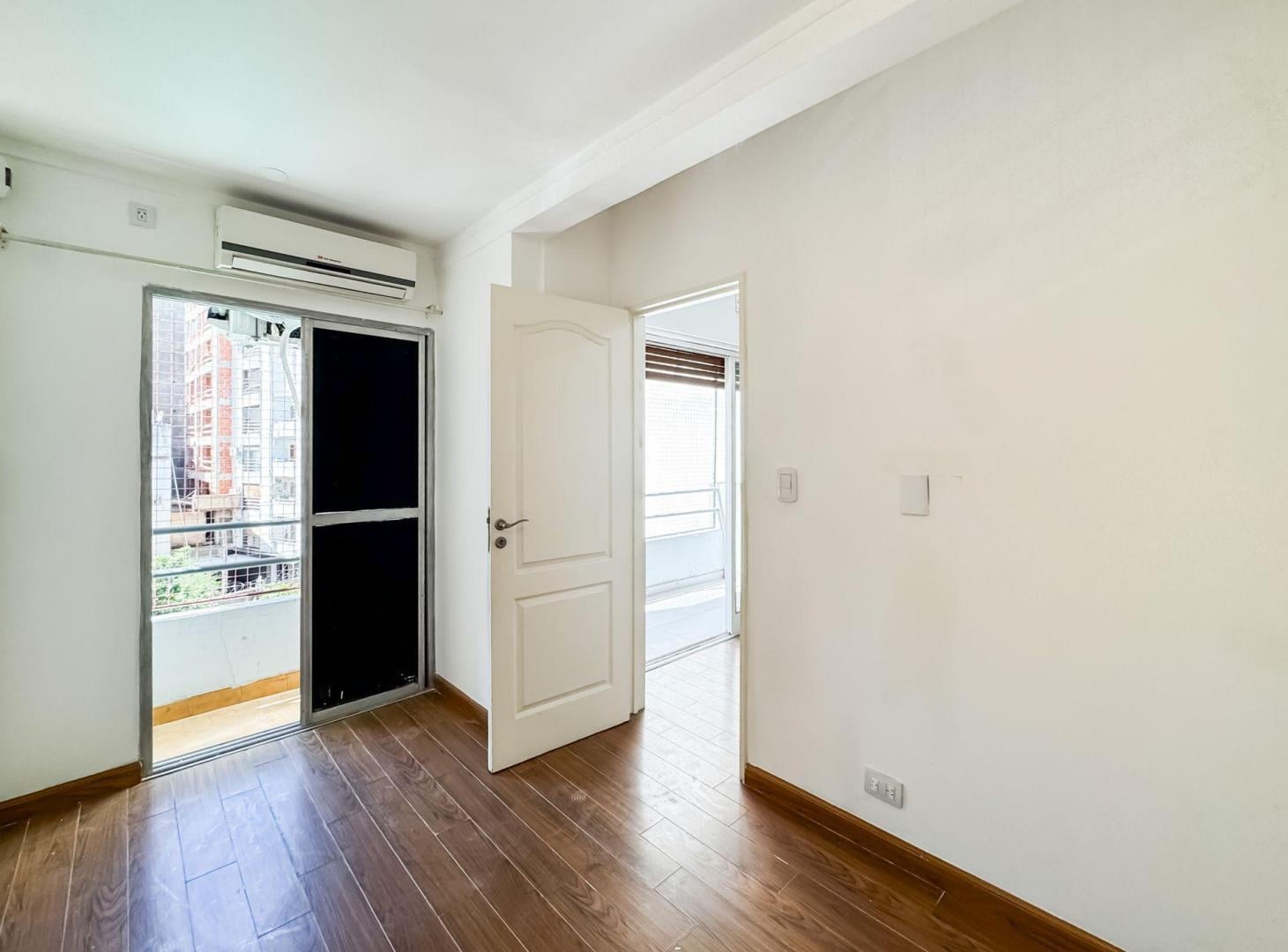 Foto de VENTA MONO DIVISIBLE CON BALCON EN LAS CAÑITAS, imagen 4