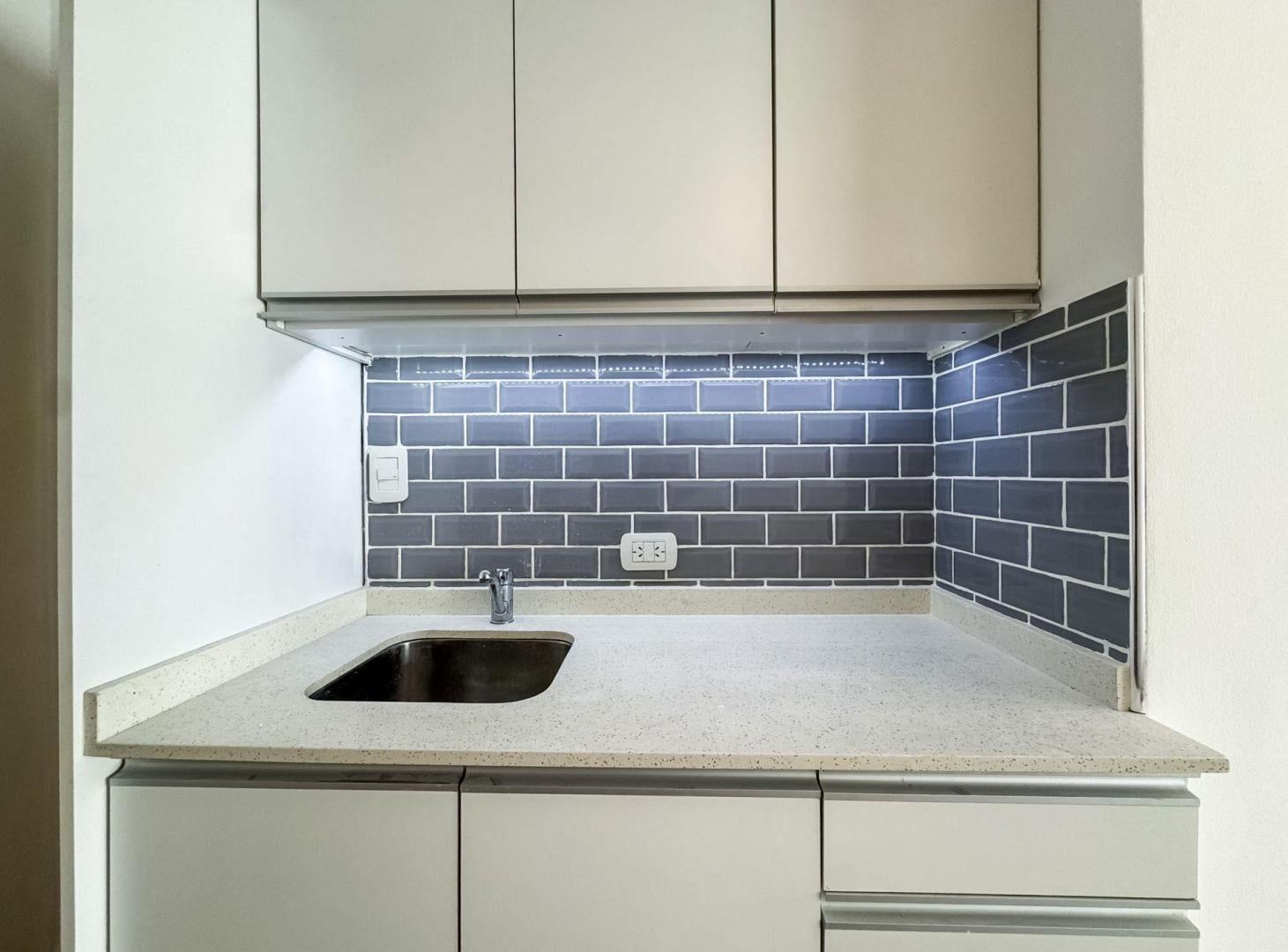 Foto de VENTA MONO DIVISIBLE CON BALCON EN LAS CAÑITAS, imagen 3
