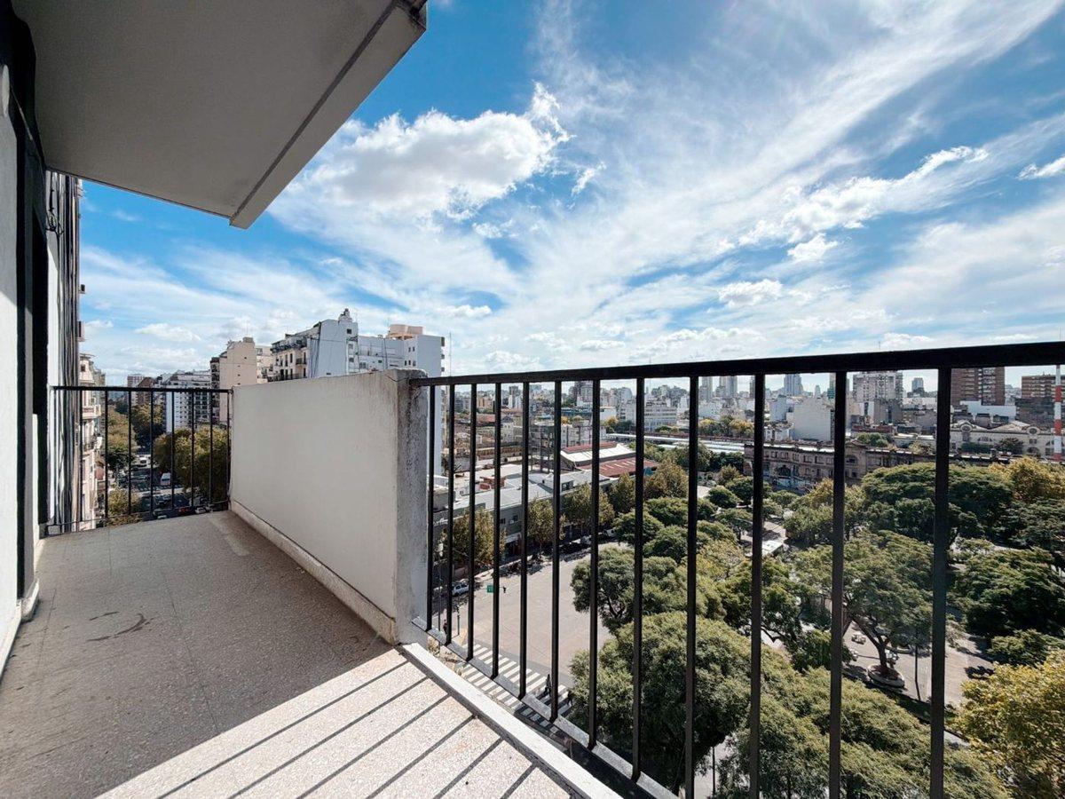 Foto de VENTA DPTO 3 AMBIENTES C/ DEPENDENCIA BALVANERA, imagen 5