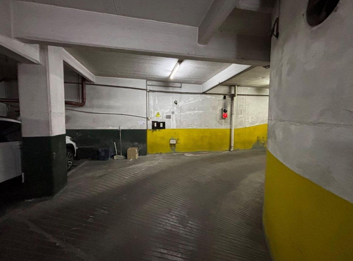 Foto de COCHERA FIJA EN VENTA, LAVALLE 1500, 1° SUBSUELO, imagen 4