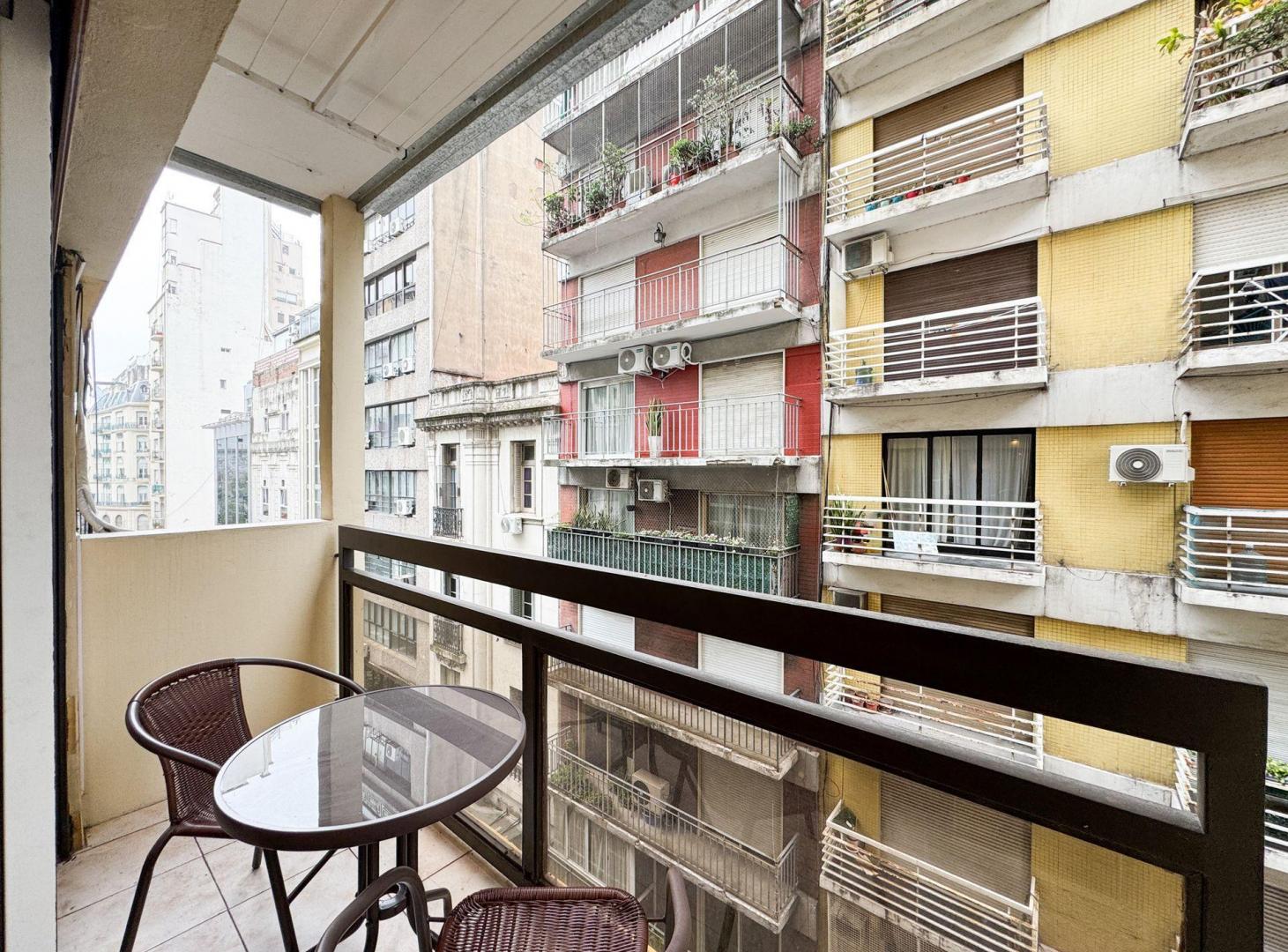 Foto de VENTA DPTO 2 AMB REFACCIONADO C/BALCON MICROCENTRO, imagen 5