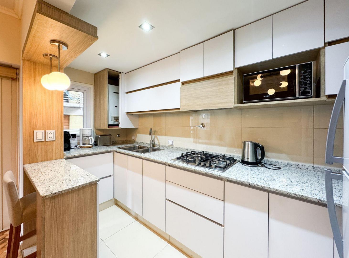 Foto de VENTA DPTO 2 AMB REFACCIONADO C/BALCON MICROCENTRO, imagen 4