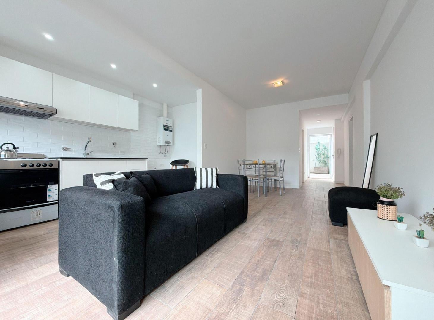 Foto de Venta 2 Ambientes con Patio y Balcón en Núñez!, imagen 4