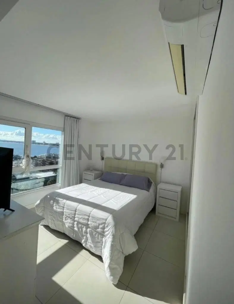 Venta Apartamento 2 dormitorios - Punta del Este 2