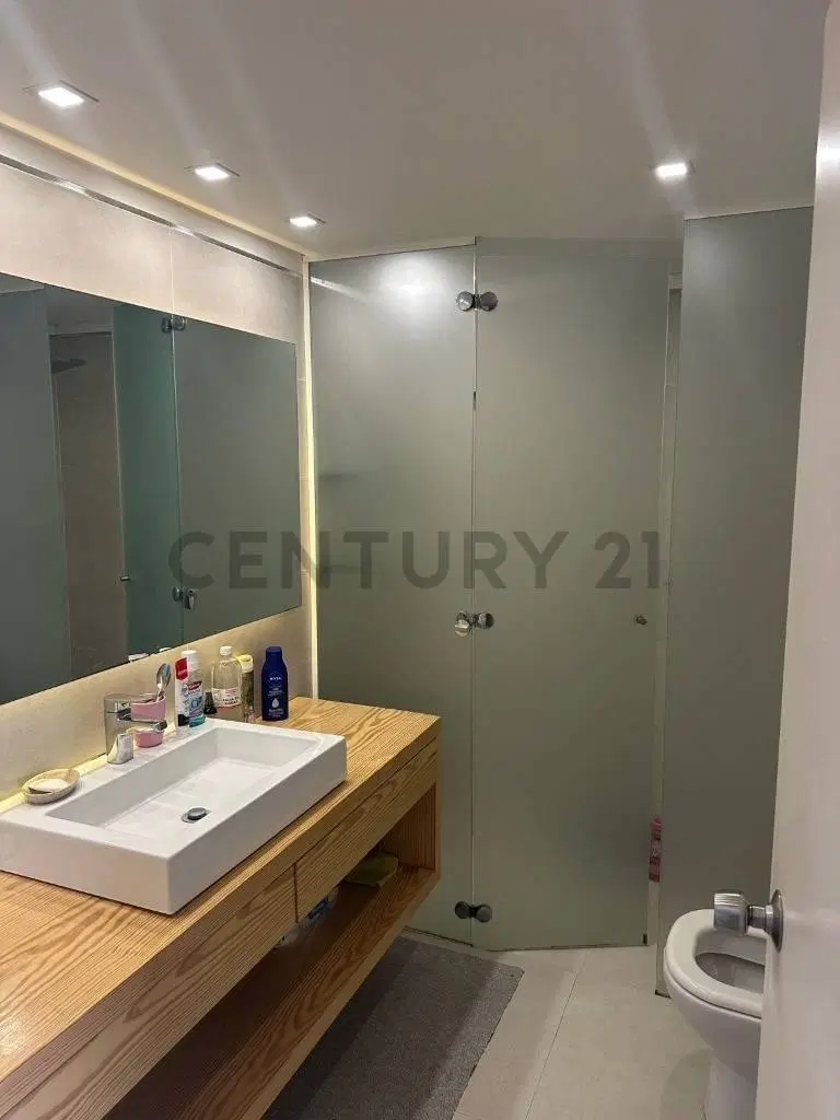 Departamento esquinero en Venta con vista al mar 3 Dorm - Pda 18, Punta del Este 5