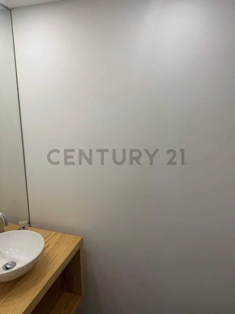 Departamento esquinero en Venta con vista al mar 3 Dorm - Pda 18, Punta del Este 4