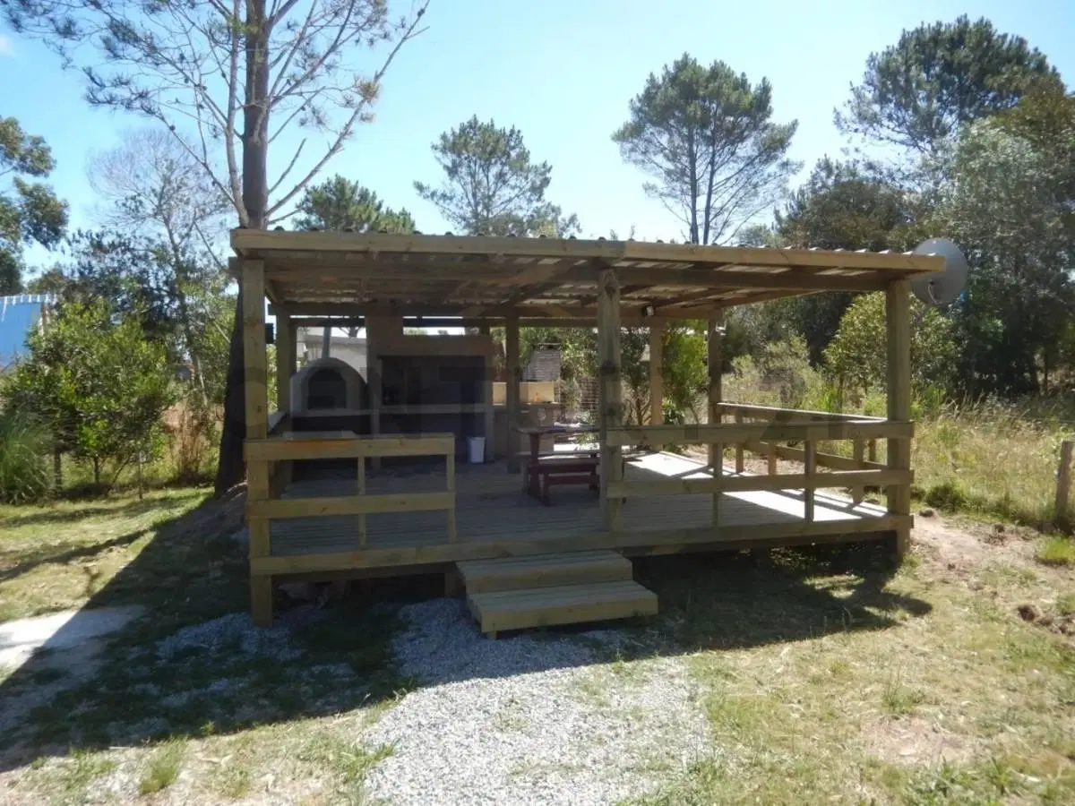 Casa con patio en alquiler 1 Dormitorio - Balneario Bs As 5