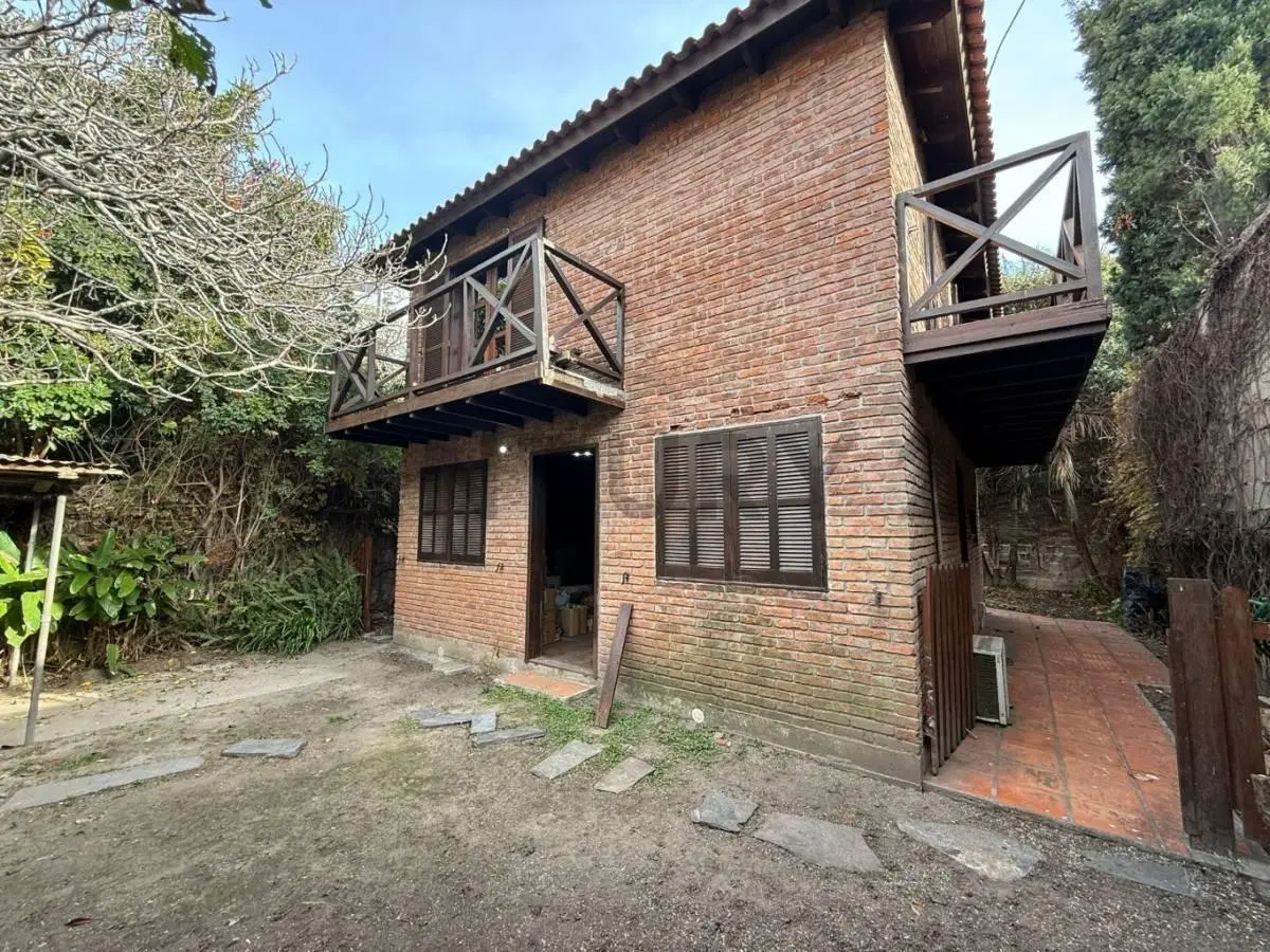 Venta Malvin ideal terreno para desarrollo 475mts a 50mts del mar 3