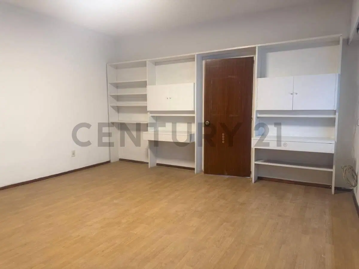 Alquiler apartamento 3 dormitorios + servicio Pocitos 2