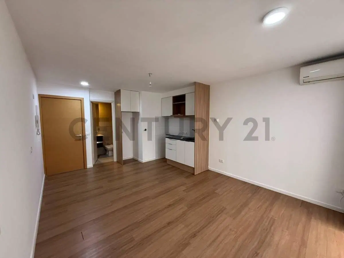 Alquiler Pocitos Monoambiente con Balcon, Gimnasio y Barbacoa 1