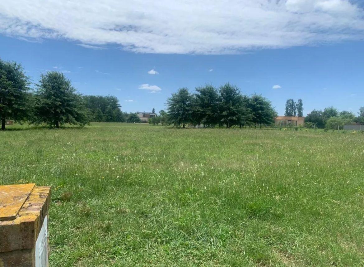 Foto de VENTA DE TERRENO B°CERRADO LA ELINA, COMARCAS DE LUJAN, imagen 5