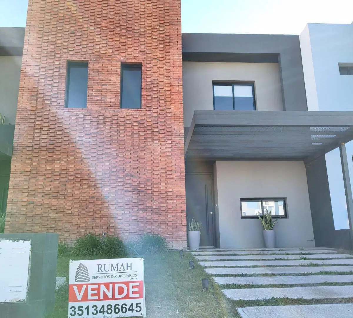 DUPLEX EN VENTA - RINCONES DE MANANTIALES - 2D 2B IMPECABLE!! 3
