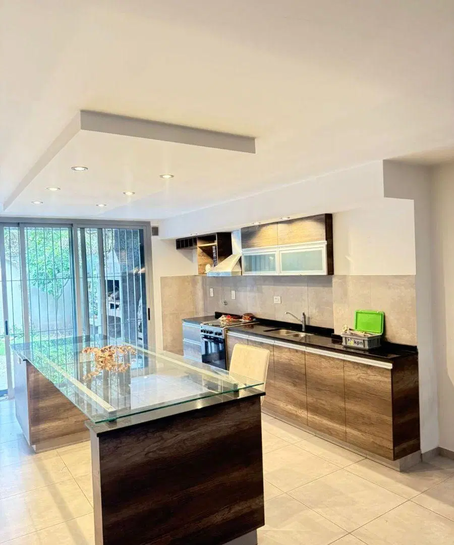 Venta: Duplex Mansión en Alto Alberdi. 170 m2 cubiertos. 3