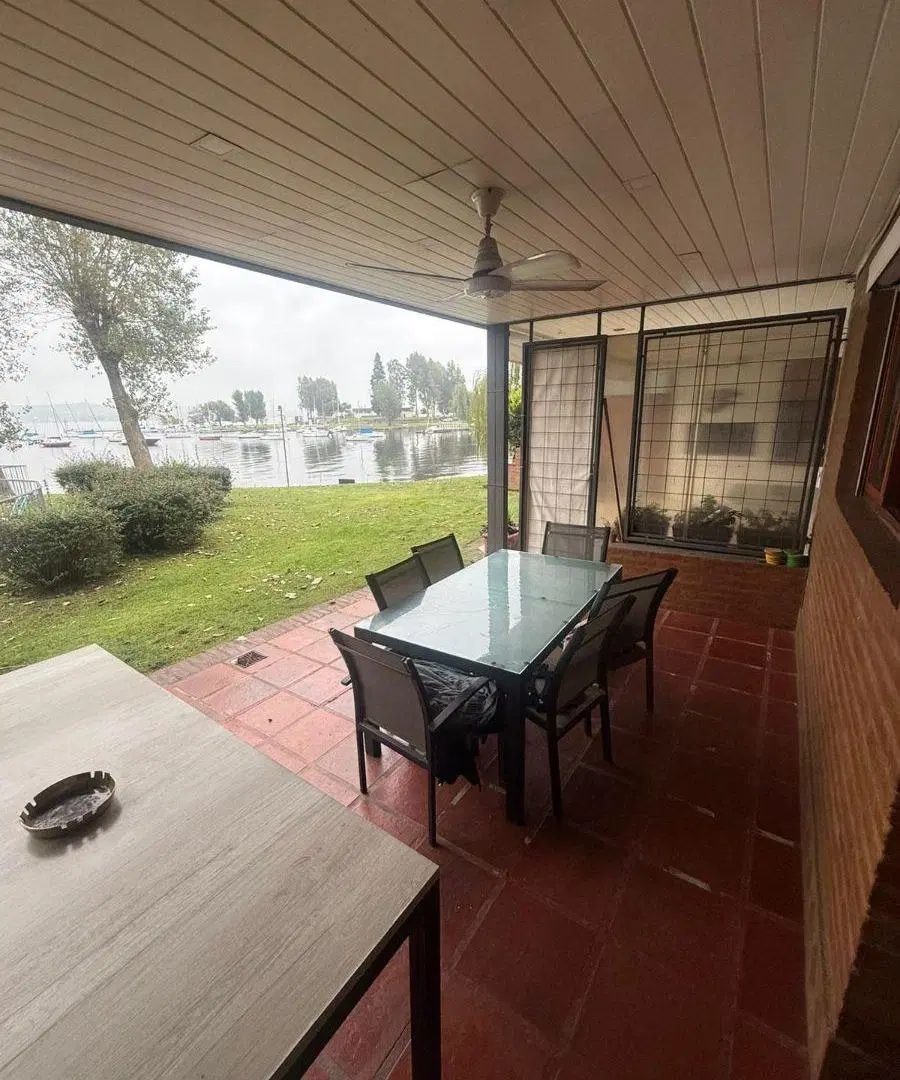 Exclusivo departamento amoblado en alquiler. Bajada privada al lago. Villa Carlos Paz. 2