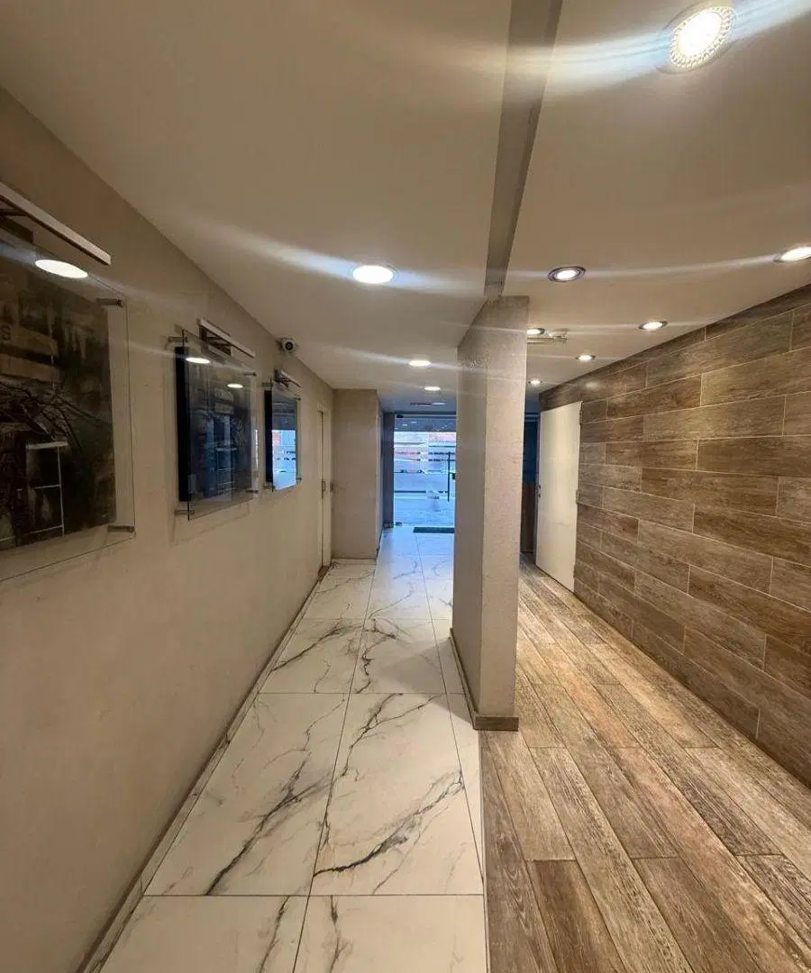 Departamento en alquiler, B° Cofico, un dormitorio, balcón con asador y pileta. 4