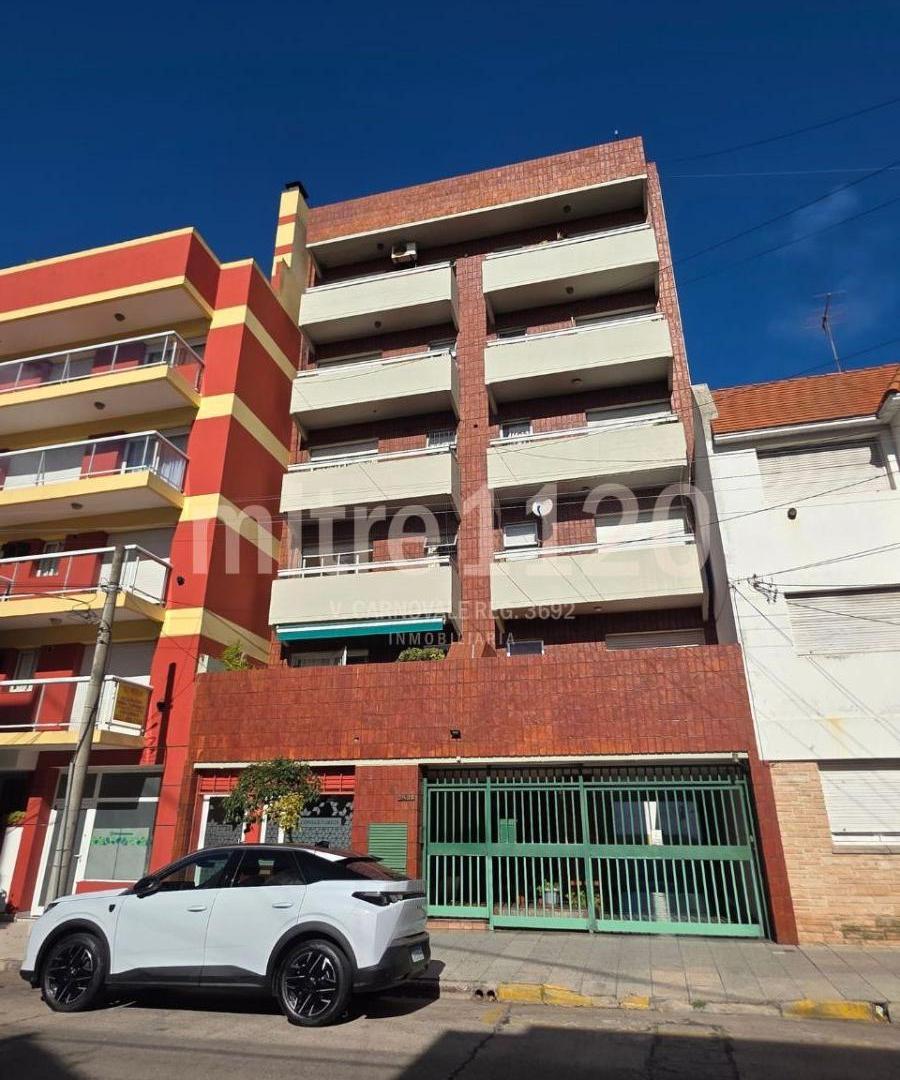 DEPARTAMENTO DE 3 AMBIENTES AL FRENTE