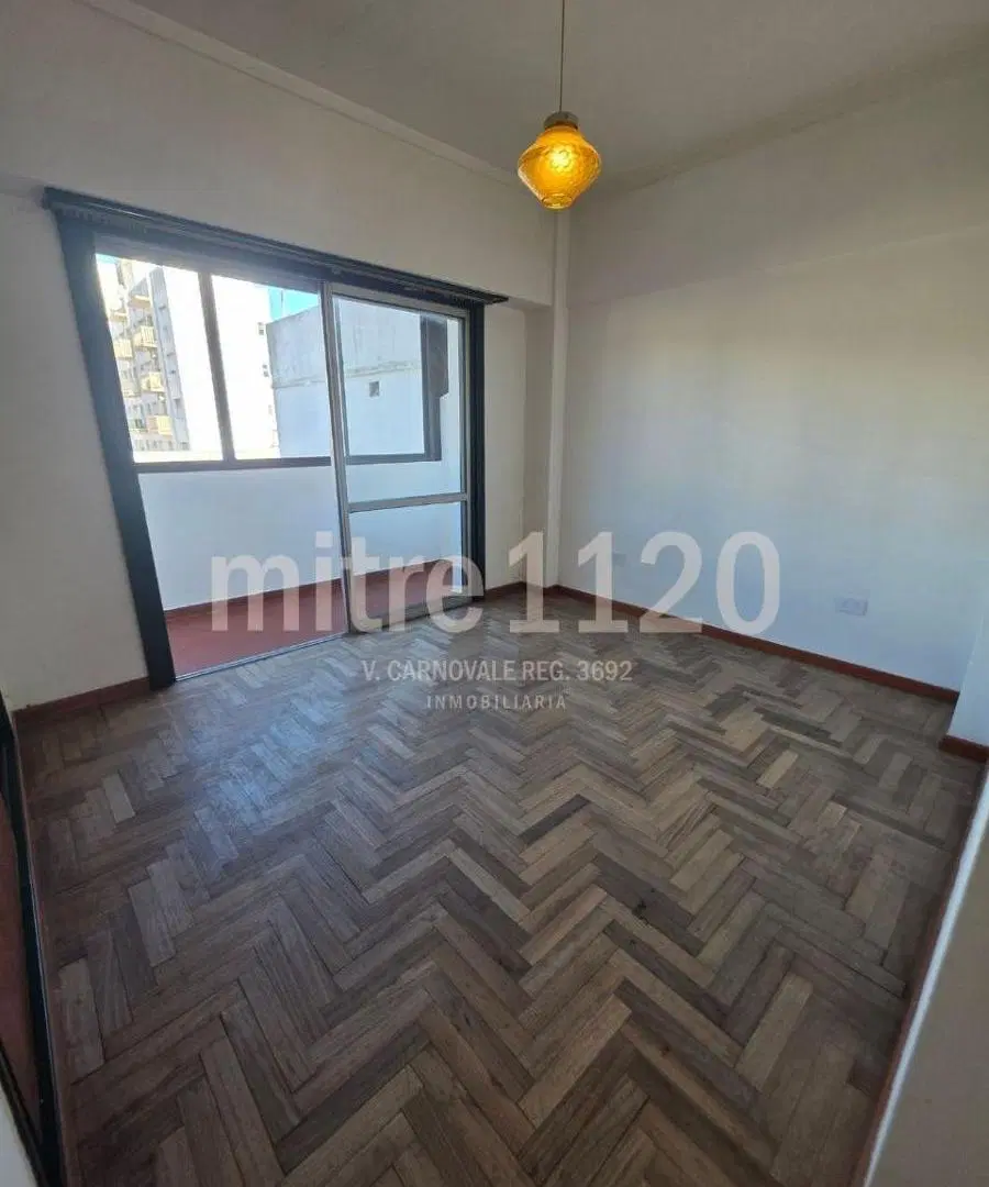 DEPARTAMENTO DE 3 AMBIENTES AL FRENTE 3