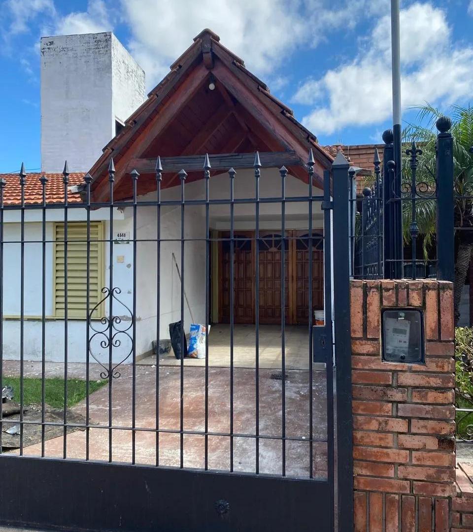 ALQUILER - A MTS. CARDEÑOSA - CHALET