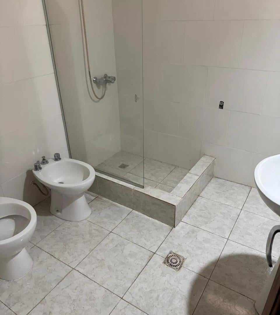 Foto de VENTA - OPORTUNIDAD - A Mts. DE GONGORA y GRANADEROS, imagen 4