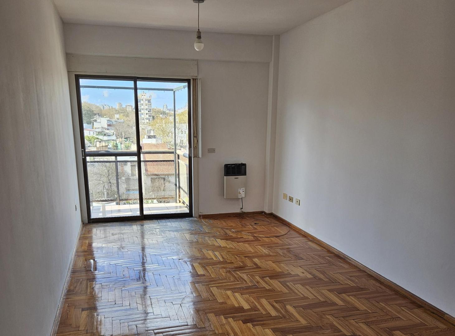 Foto de Departamento de 2 ambientes en Villa Urquiza — 51 m² totales — Dueño, imagen 1