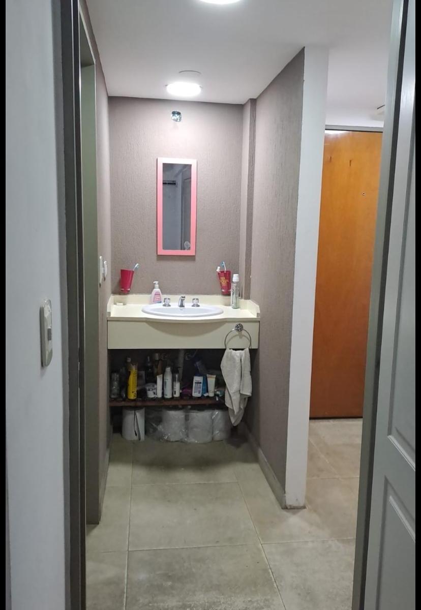 Departamento Amplio de 2 Ambientes con Terraza/balcón 5