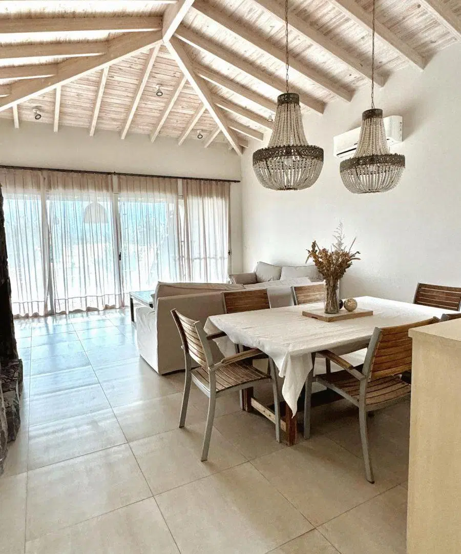 Casa en venta y/o alquiler en La Vacherie Country Golf 2