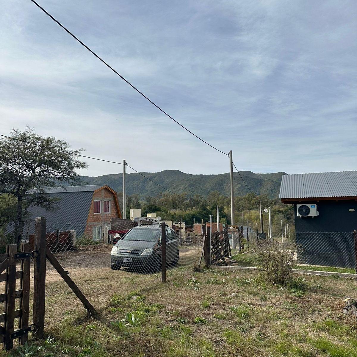 Amplio Terreno en Santa Rosa de Calamuchita 5