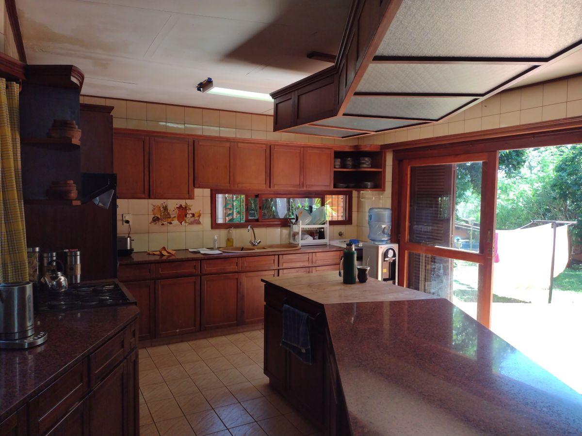 Foto de Casa Familiar en zona residencial en Eldorado Misiones, imagen 1