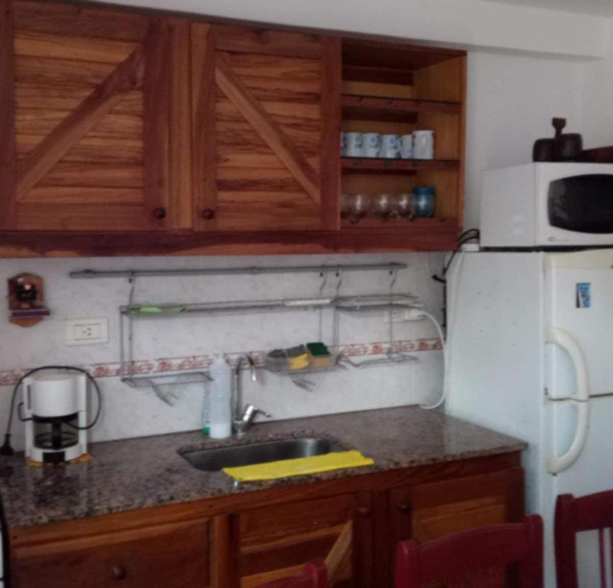 Triplex a Una Cuadra del Mar Para 6 Personas. La Lucila del Mar 5