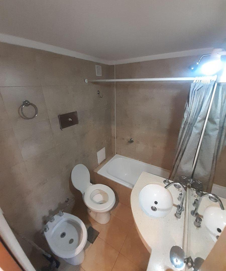 Foto de IMPECABLE MONOAMBIENTE - PARRILLERO EN BALCÓN, imagen 5