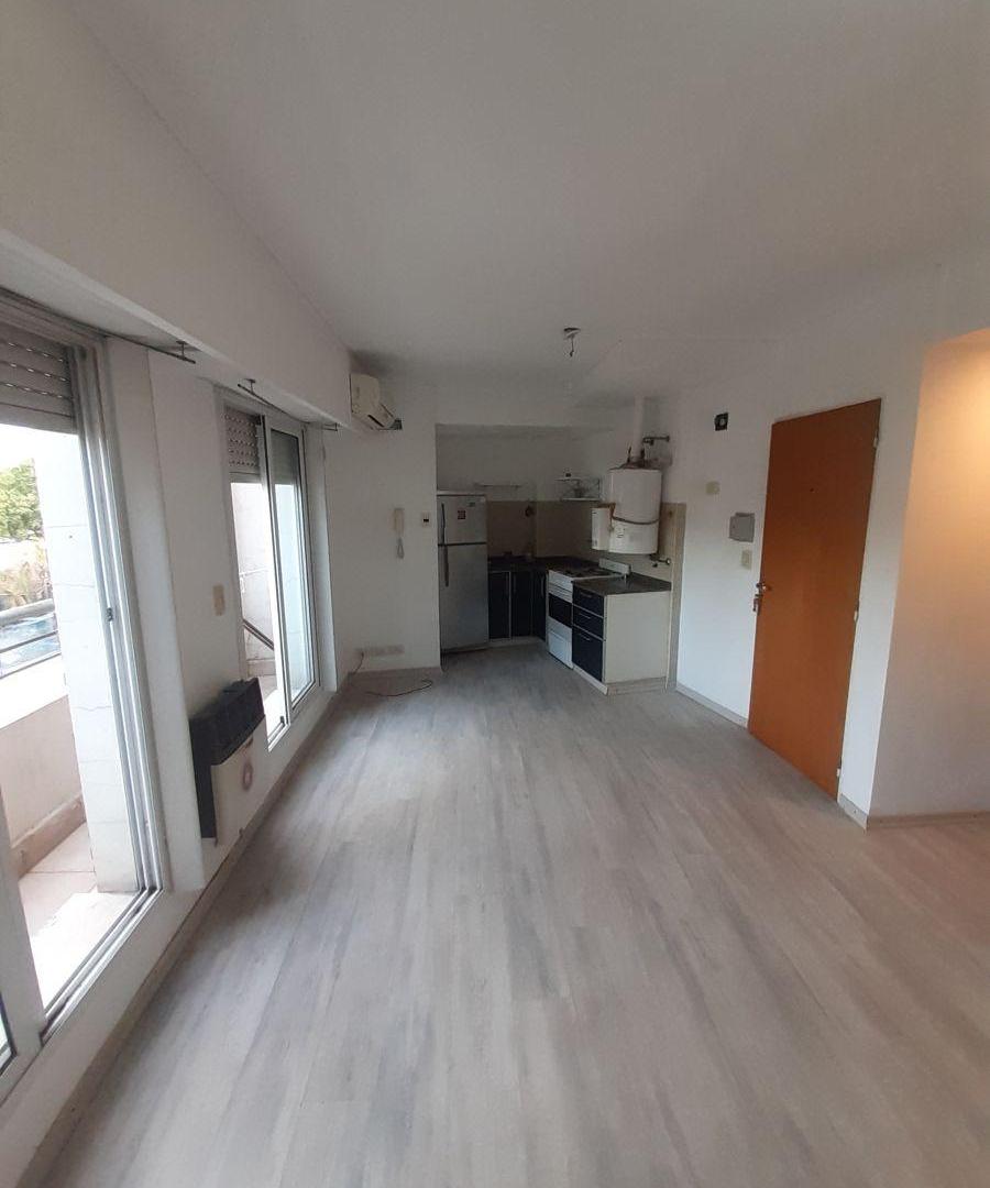 Foto de IMPECABLE MONOAMBIENTE - PARRILLERO EN BALCÓN, imagen 1