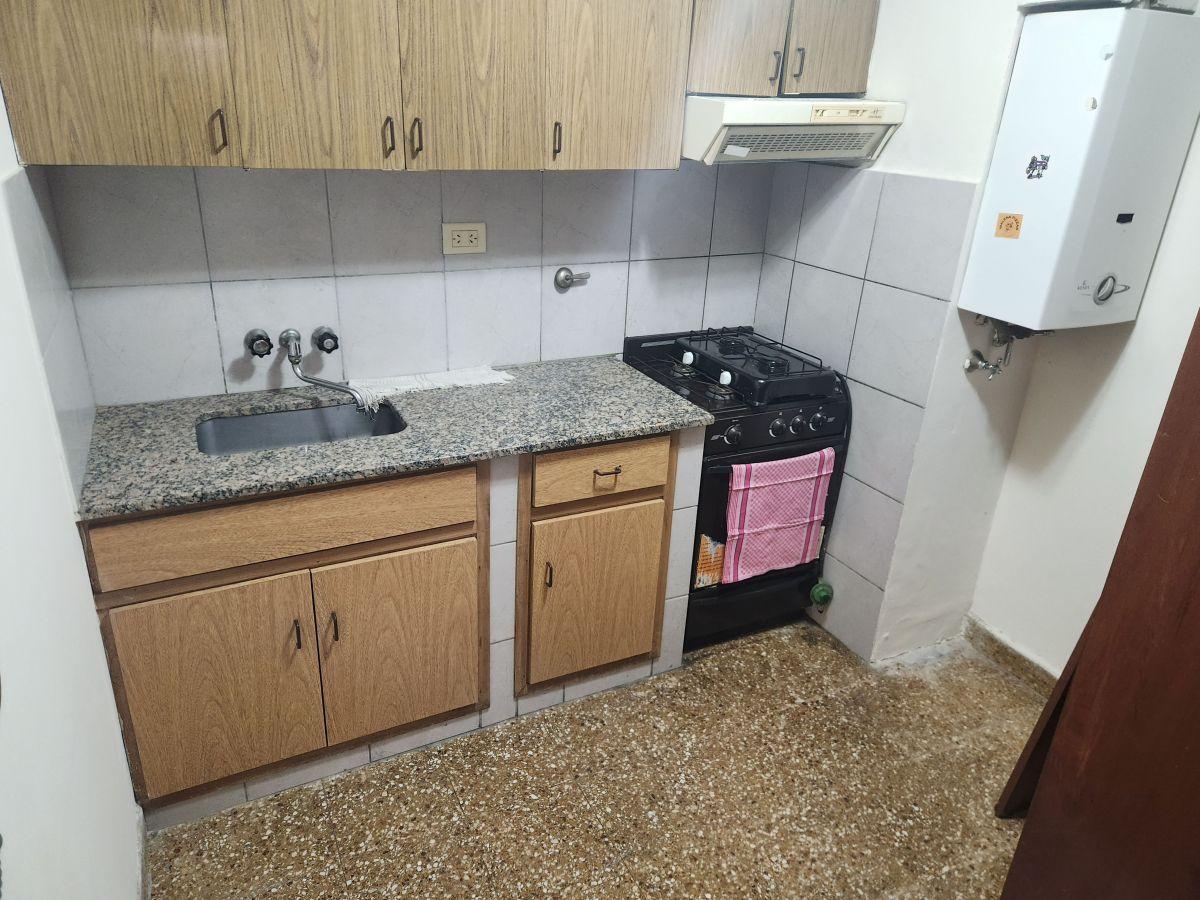 Foto de DPTO. INTERNO EN P.B. - BAJOS GASTOS, imagen 4