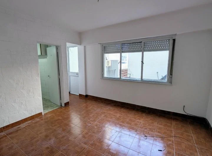 Departamento 2 ambientes con Balcon 1
