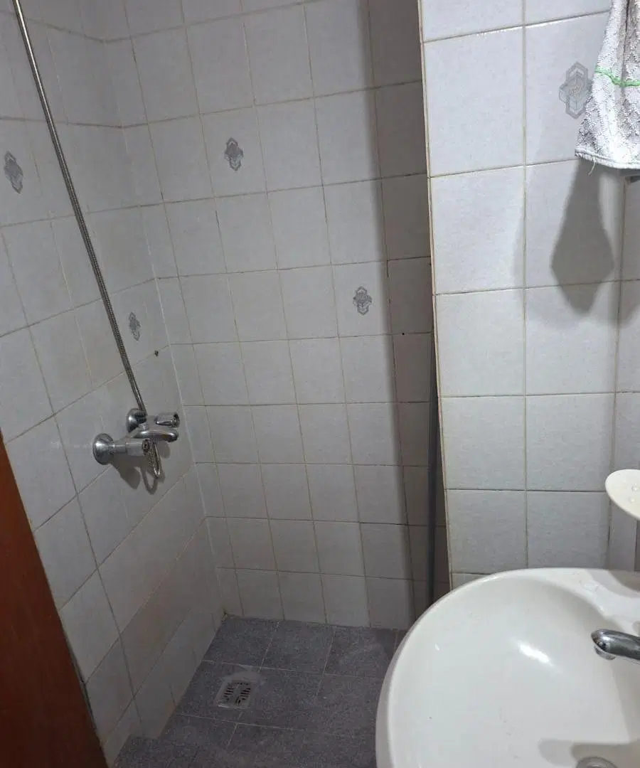 Departamento 1 ambiente en alquiler en Liniers 3